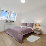Family Hub In Centre