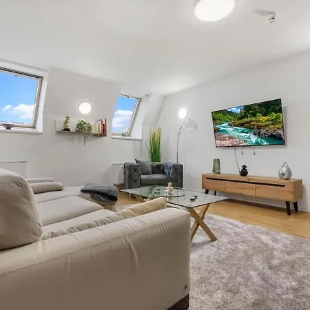 Appartement Family Hub In Centre Bratislava